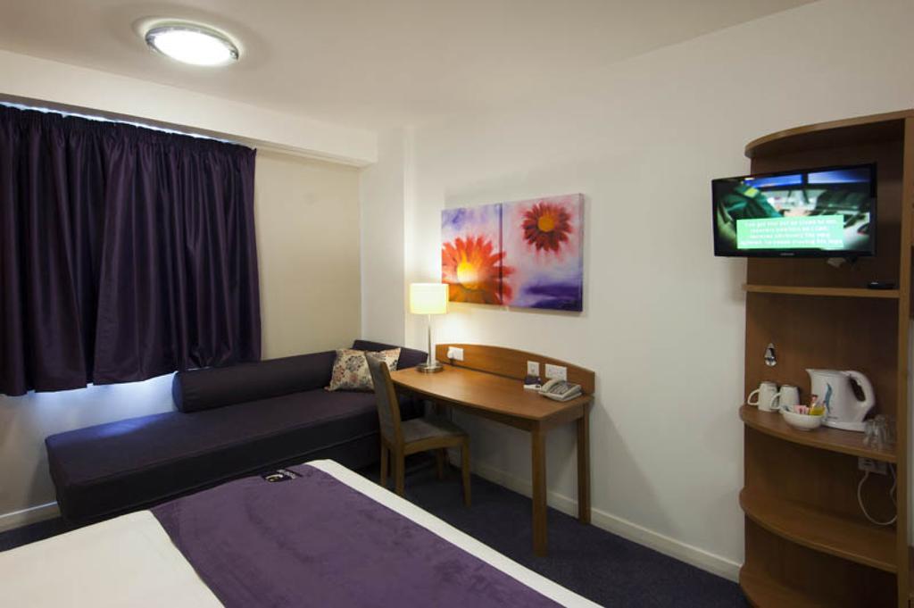 Premier Inn Newcastle City Centre Millennium Bridge Εξωτερικό φωτογραφία