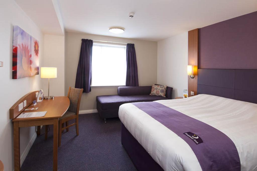 Premier Inn Newcastle City Centre Millennium Bridge Εξωτερικό φωτογραφία